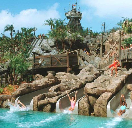 Parque Acuático Disney's Typhoon Lagoon